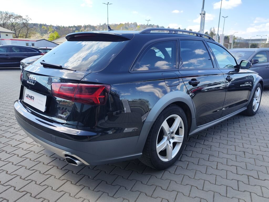 Audi A6 Allroad Kombi 3,0 l 160 kw
