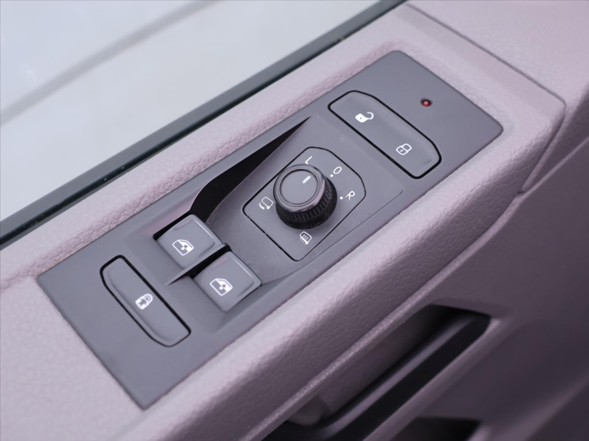 Volkswagen Transporter Kombi 2,0 l 110 kw