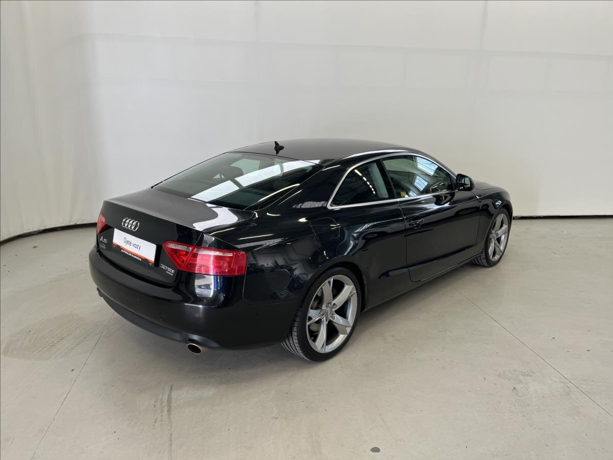 Audi A5 Kupé 3,0 l 176 kw