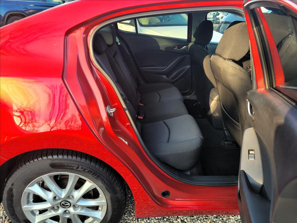 Mazda 3 Sedan / Limuzína 2,0 l 88 kw