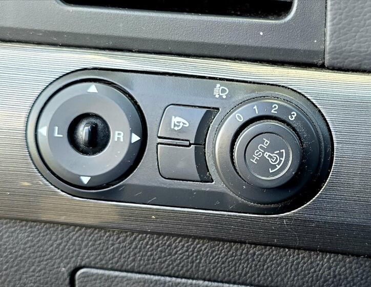 Chevrolet Captiva 24