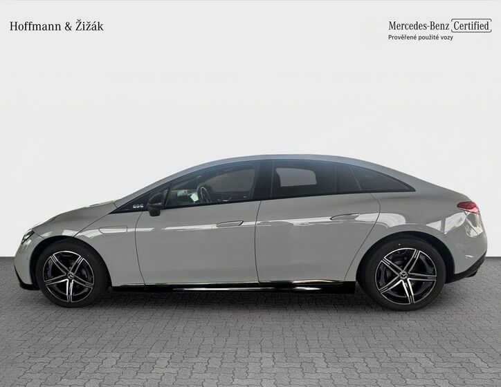 Mercedes-Benz EQE 8