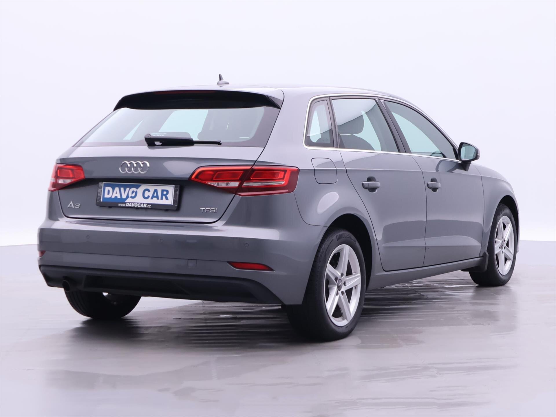 Audi A3 Hatchback 999,0 85 kw