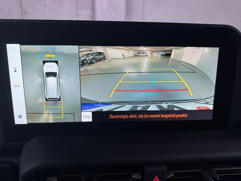 Toyota Land Cruiser SUV / Terénní 2,8 l 150 kw