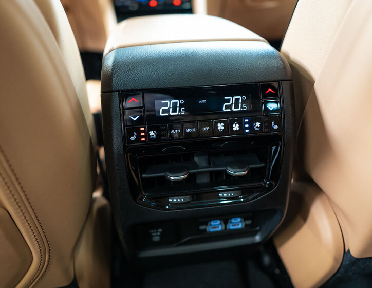 Jeep Grand Cherokee SUV / Terénní 5,7 l 266 kw