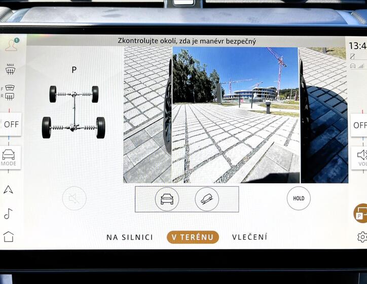 Land Rover Discovery Sport 24