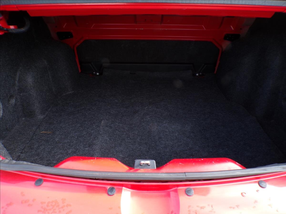 Renault Thalia Sedan 1,1 l 55 kw