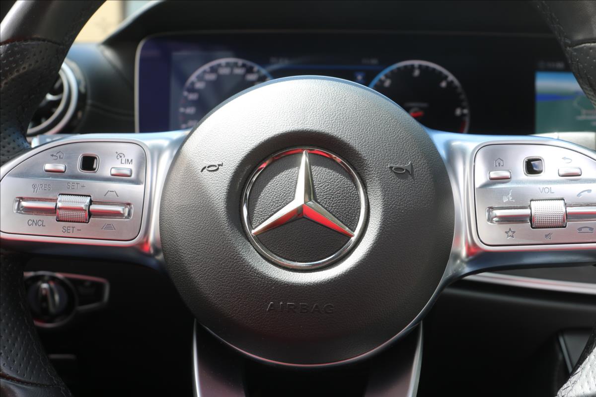 Mercedes-Benz Třídy E