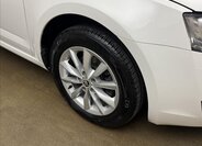 Škoda Octavia Sedan / Limuzína 1,6 l 77 kw