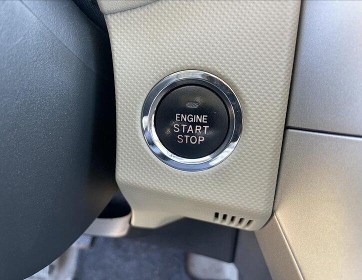 Toyota Auris Hatchback 2,0 l 93 kw