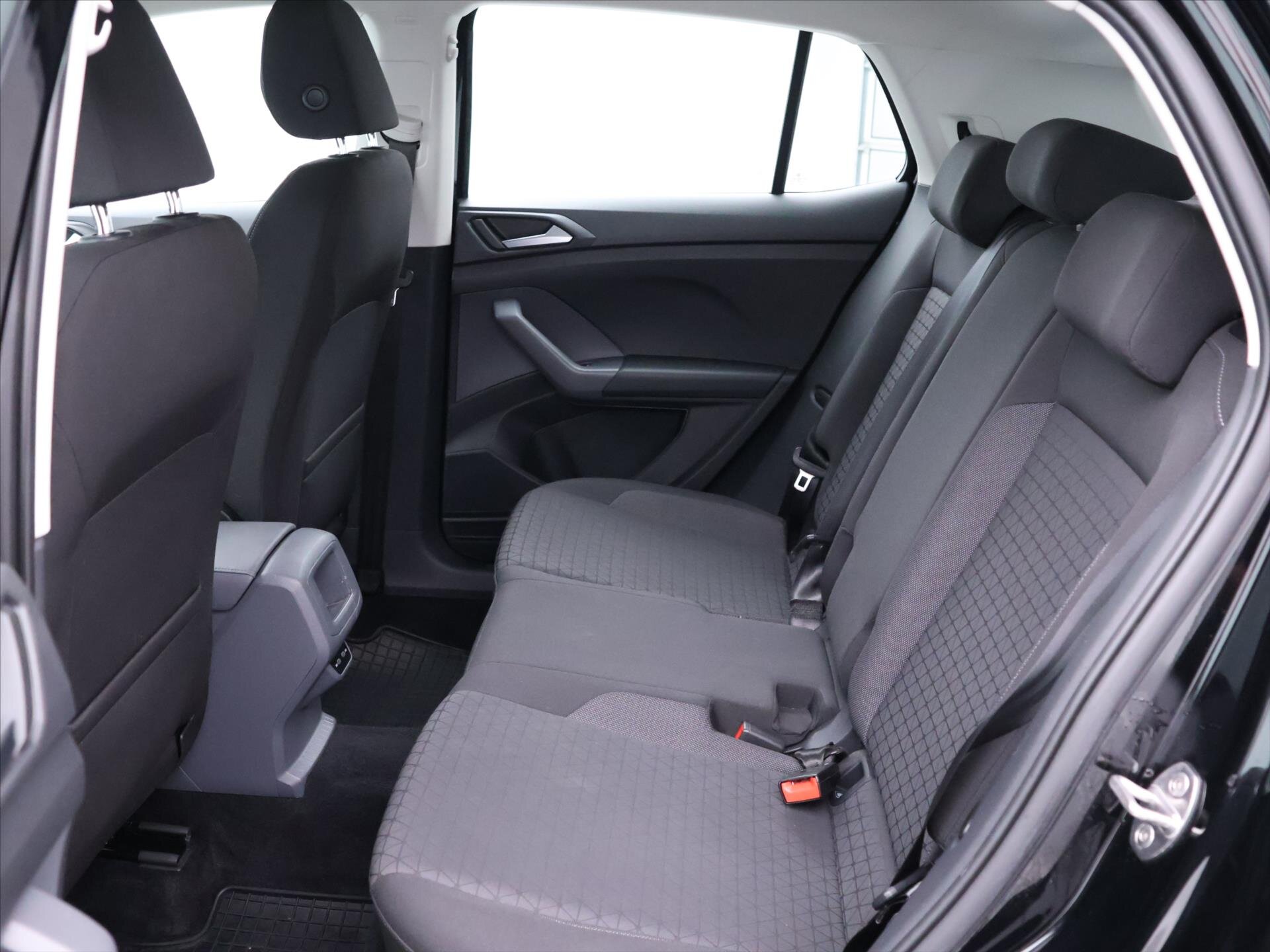 Volkswagen T-Cross SUV / Terénní 999,0 70 kw