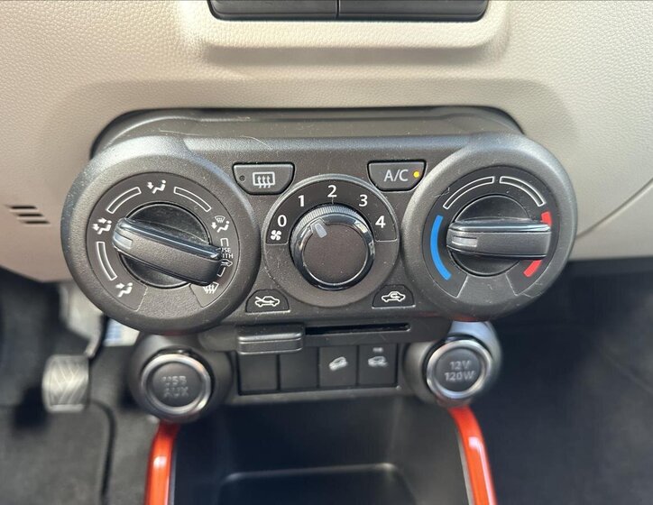 Suzuki Ignis Hatchback 1,2 l 66 kw