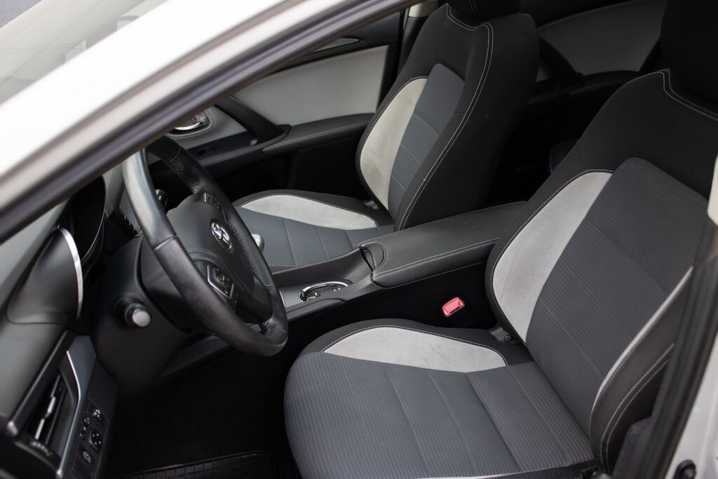 Toyota Avensis Kombi 1,6 l 82 kw