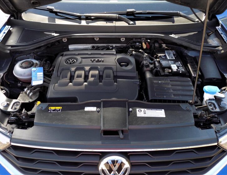 Volkswagen T-Roc SUV 1,6 l 85 kw