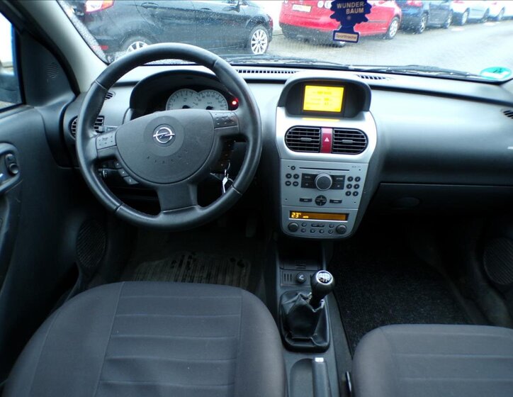 Opel Corsa Hatchback 1,2 l 59 kw