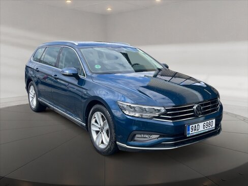 Volkswagen Passat Kombi 2,0 l 110 kw