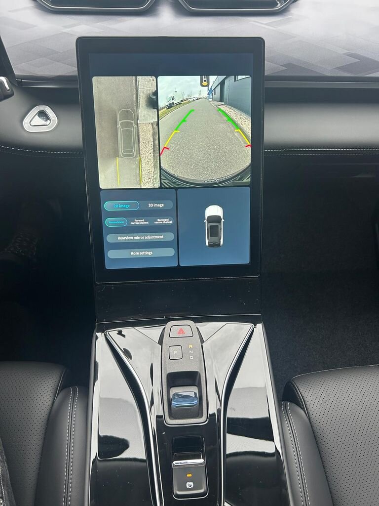 Dongfeng Ostatní SUV / Terénní 1,5 l 145 kw