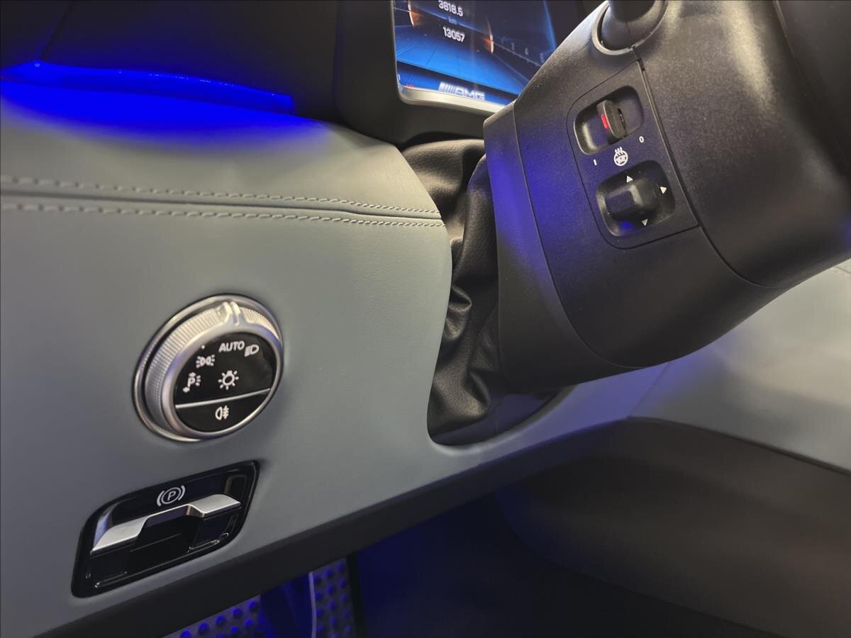 Mercedes-Benz SL Kabriolet 4,0 l 430 kw