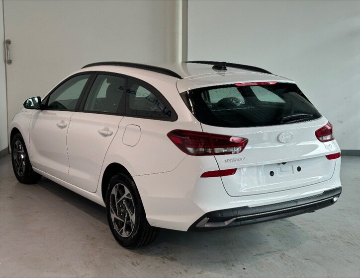 Hyundai i30 Kombi 1,5 l 71 kw