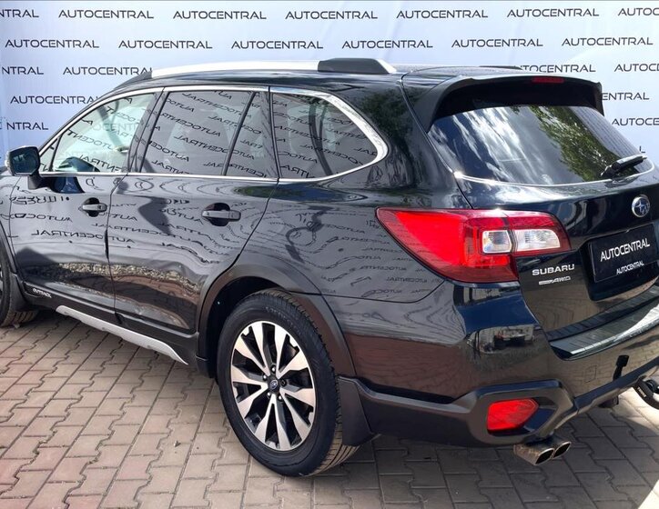 Subaru Outback 6