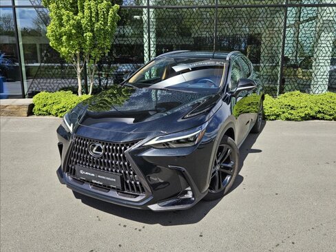 Lexus NX 450h plus SUV / Terénní 2,5 l 227 kw