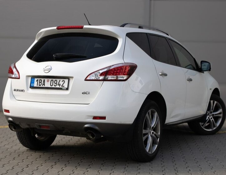 Nissan Murano SUV / Terénní 2,5 l 140 kw