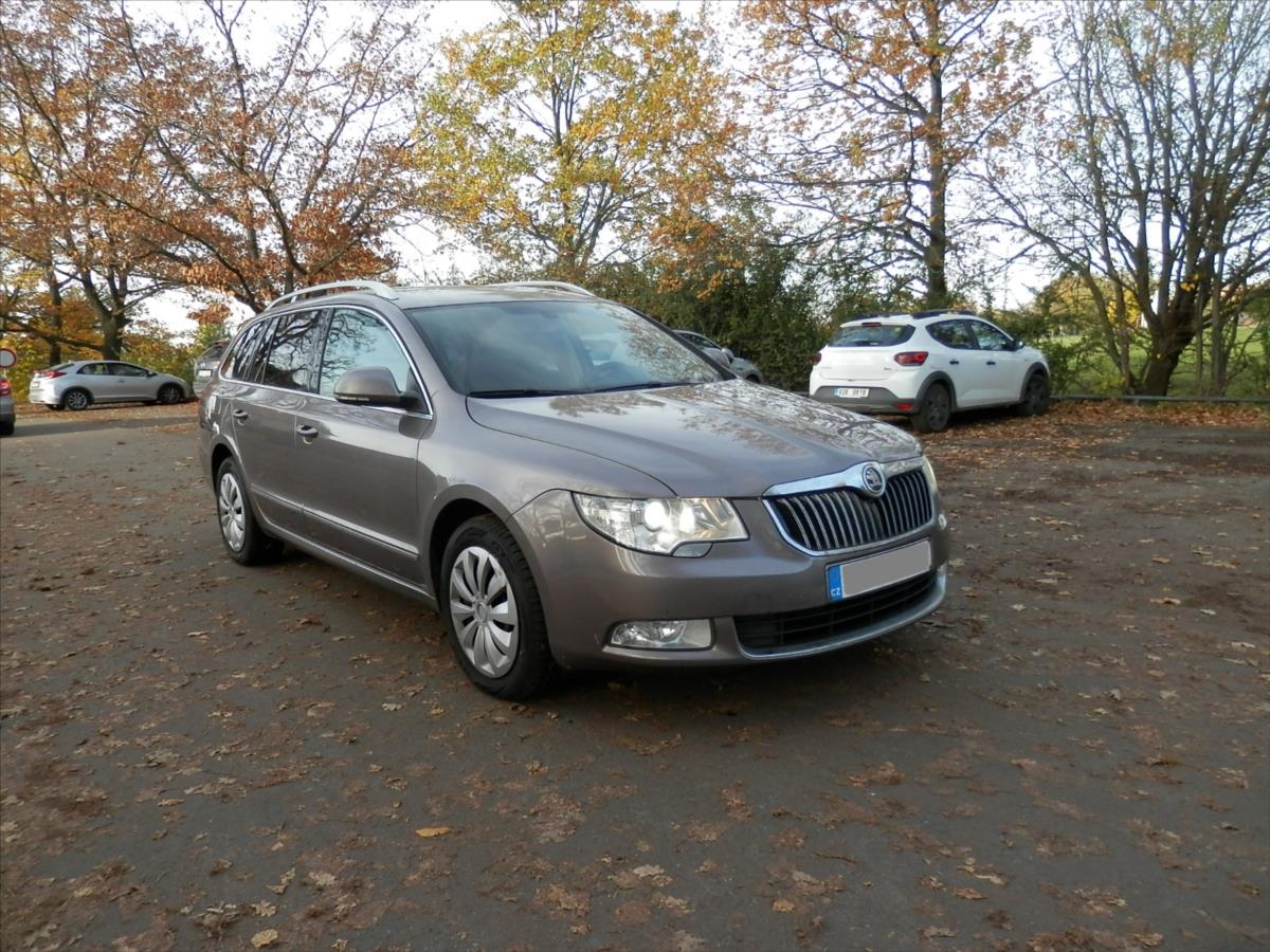 Škoda Superb