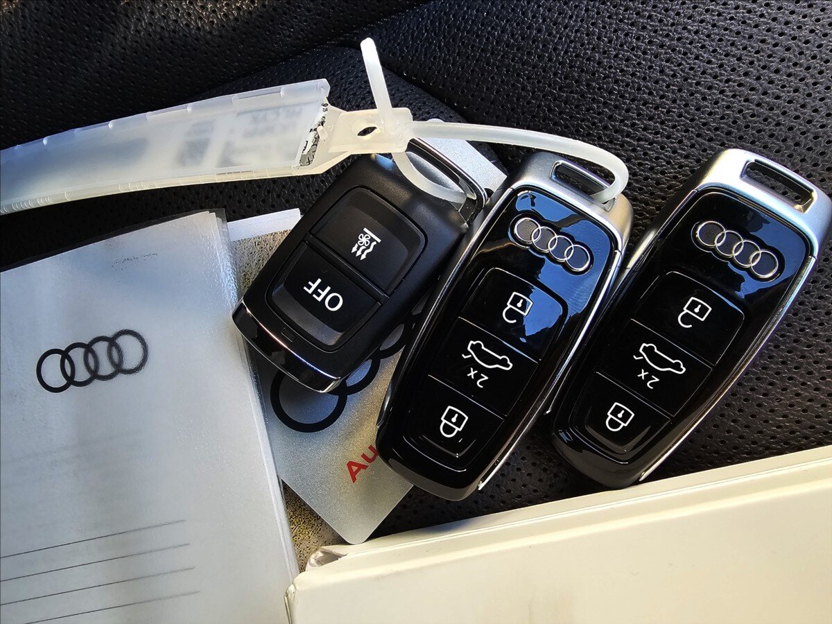 Audi A6 Allroad Kombi 3,0 l 250 kw