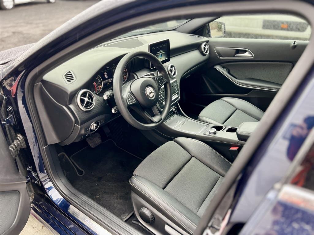 Mercedes-Benz Třídy A Hatchback 1,5 l 80 kw