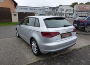 Audi A3 8