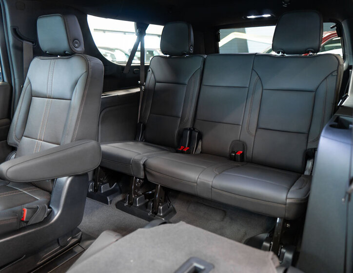 Chevrolet Suburban SUV / Terénní 6,2 l 313 kw