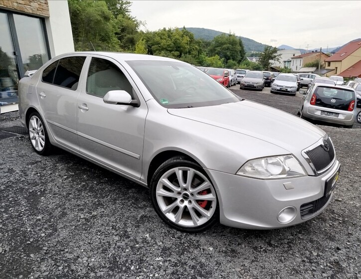 Škoda Octavia 8