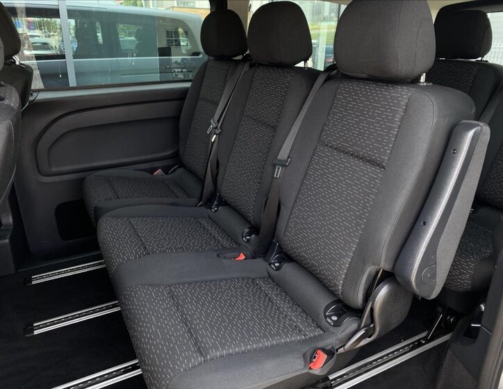 Mercedes-Benz Vito 11