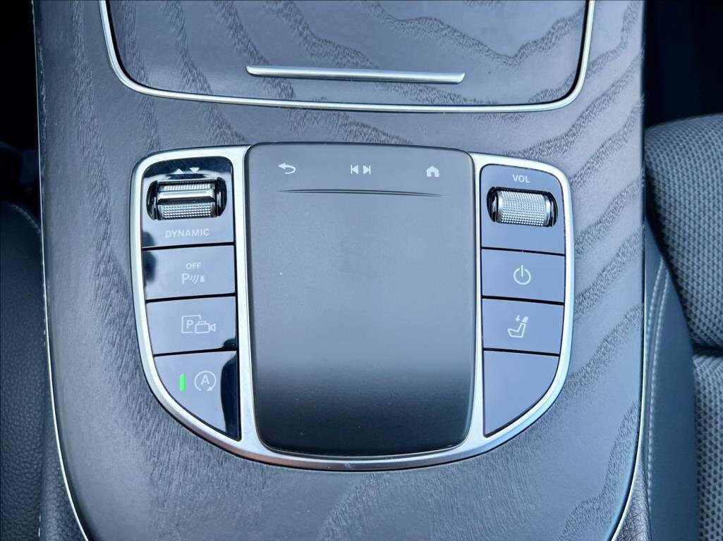 Mercedes-Benz Třídy E Kombi 2,0 l 143 kw