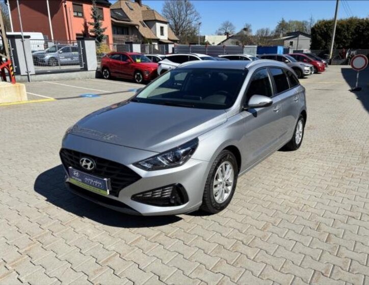 Hyundai i30 Kombi 998,0 88 kw