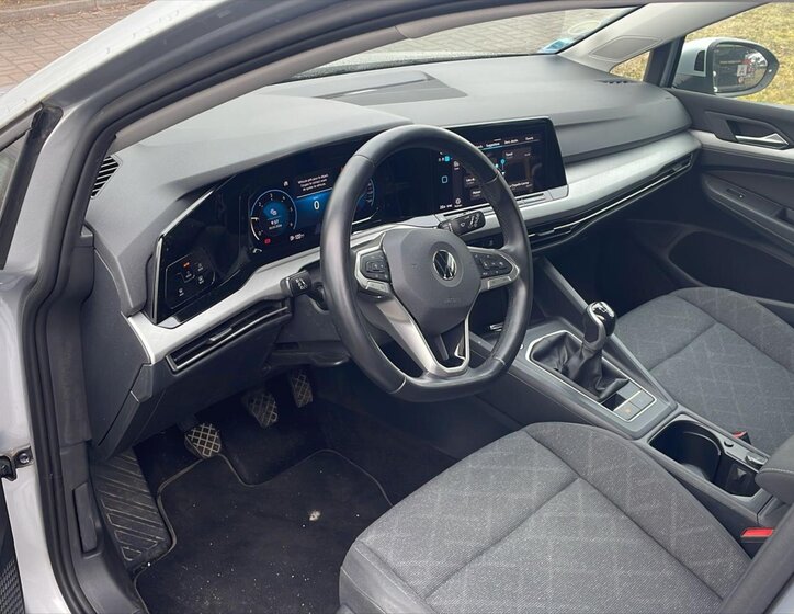 Volkswagen Golf Kombi 2,0 l 85 kw