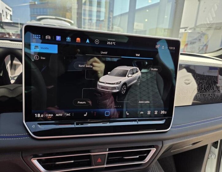 Volkswagen Tiguan SUV / Terénní 2,0 l 195 kw