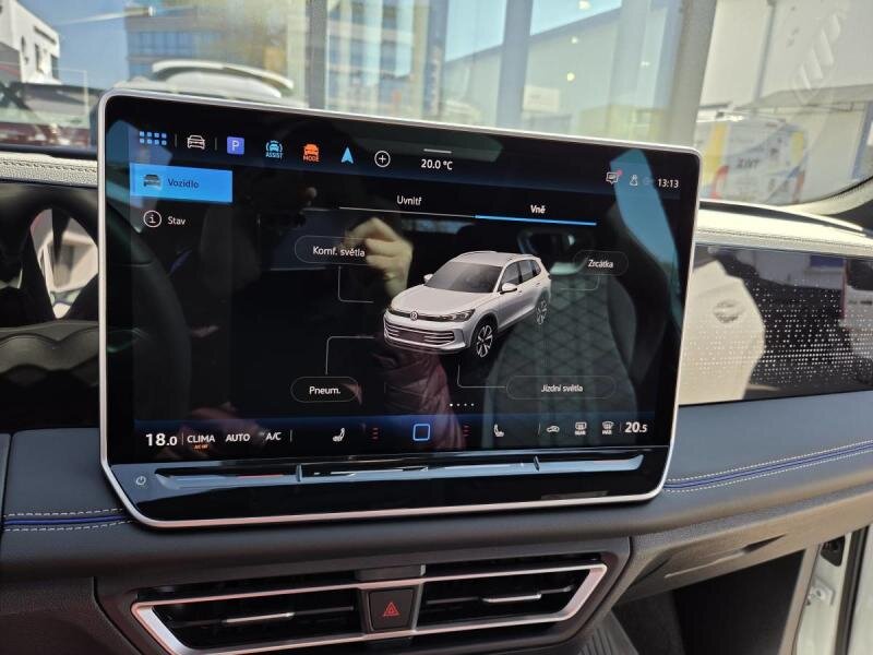 Volkswagen Tiguan SUV / Terénní 2,0 l 195 kw