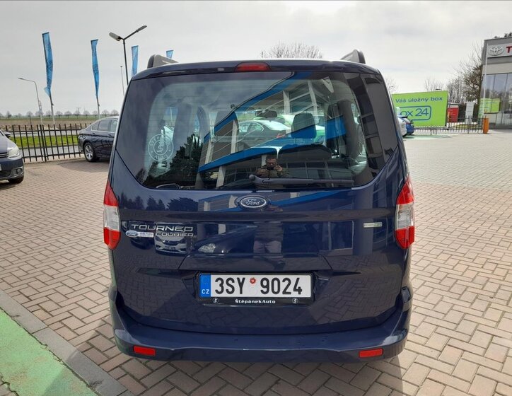 Ford Tourneo Courier MPV 998,0 74 kw
