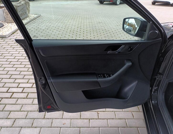 Škoda Rapid Hatchback 1,2 l 66 kw