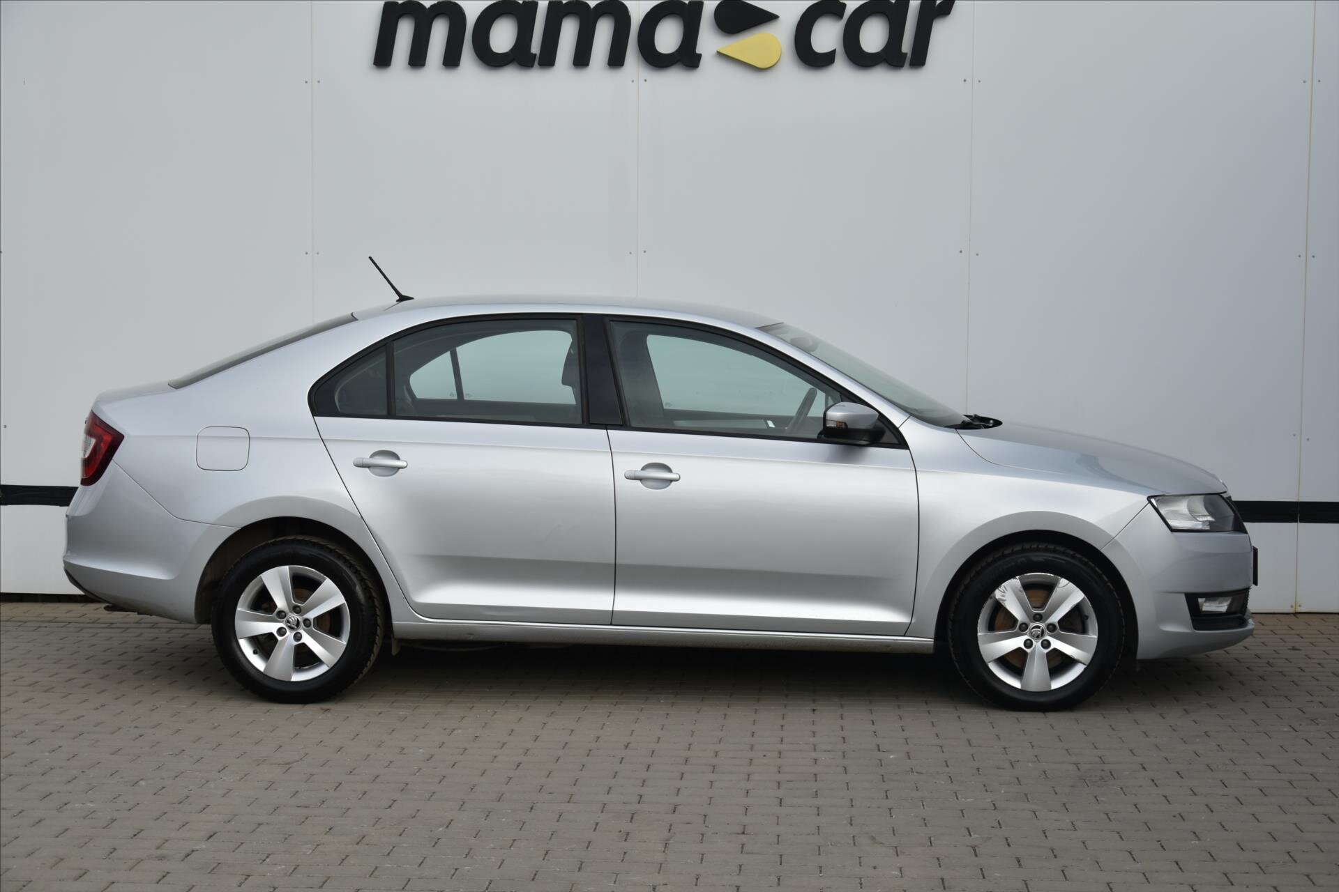 Škoda Rapid Liftback 999,0 81 kw