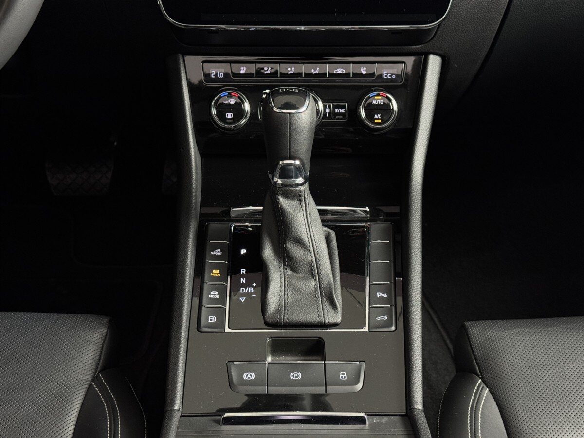 Škoda Superb Kombi 1,4 l 160 kw