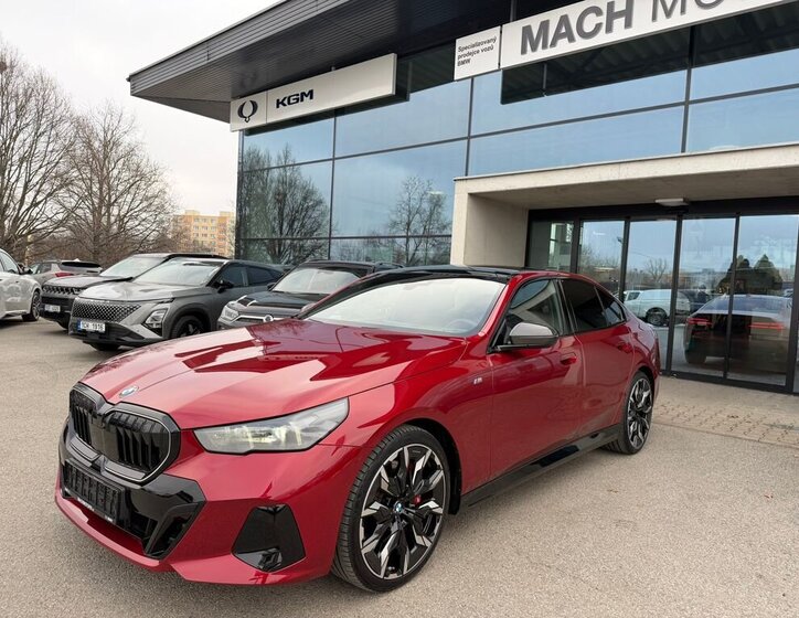 BMW Řada 5 Sedan / Limuzína 3,0 l 210 kw