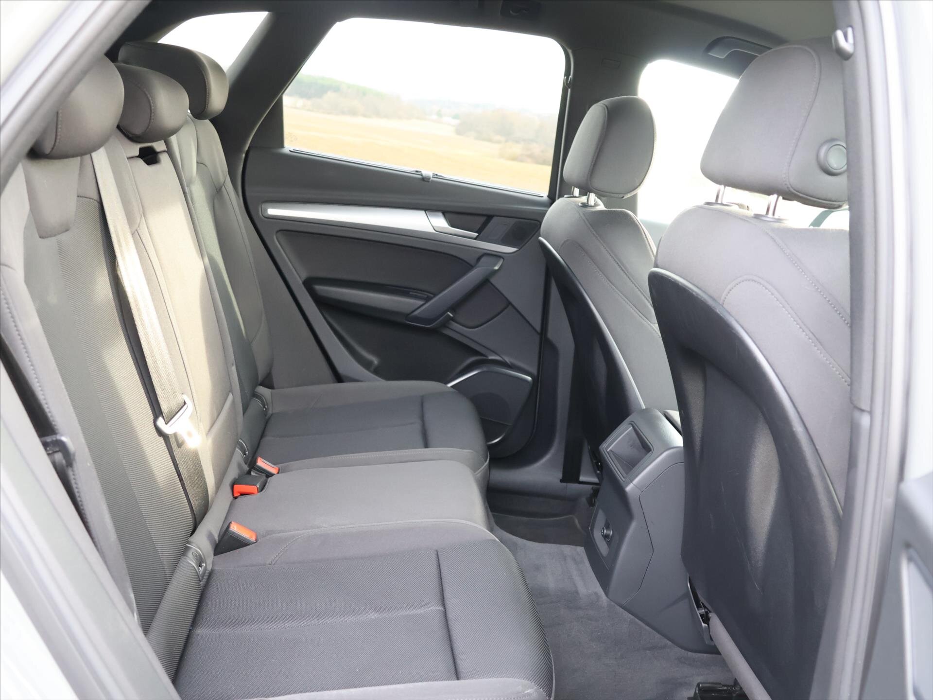 Audi Q5 SUV / Terénní 2,0 l 150 kw