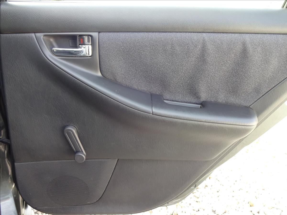 Toyota Corolla Hatchback 1,4 l 71 kw