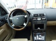 Ford Mondeo Sedan / Limuzína 2,5 l 125 kw