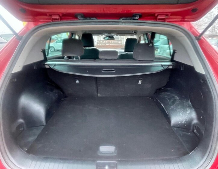 KIA Sportage SUV 2,0 l 136 kw