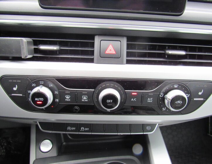 Audi A4 Sedan 2,0 l 110 kw