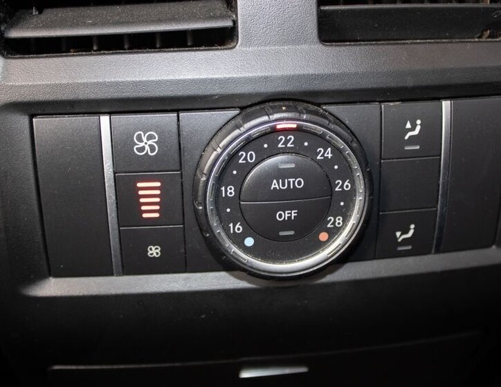 Mercedes-Benz Třídy M SUV / Terénní 3,5 l 225 kw