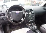 Ford Mondeo 18